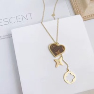 2020 New LV Necklace Ladies Jewelry Does Not Discolorate