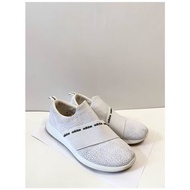 新年激減😍 購自日本大阪🙈 Adidas Cloudfoam系列波鞋
