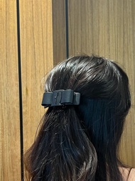 Ferragamo皮革蝴蝶結氣質髮夾 原裝盒塵袋 日本中古二手vintage