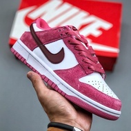 Board shoes SB Dunk Low Strawberry bear FQ7056-100