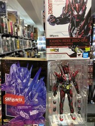 幪面超人: Shf Zero-One 地獄蝗蟲