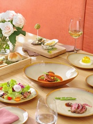 Thực đơn Việt & Âu đích thực tại Oakwood Hạ Long