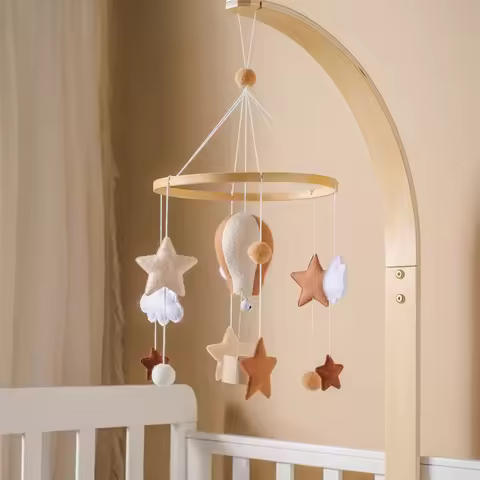 Wooden Rattles Toys Baby Crib Mobile Bed Bell Soft Felt Hot Balloon Newborn Music Bed Bell Hanging T