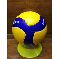 Original Mikasa V300W Volleyball