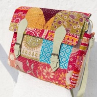 情人節創意禮物 手縫紗麗布側背包 / 刺繡側背包 / 刺繡斜背包 / 手縫紗麗線斜背包 / 紗麗布拼接背包 - 森林花朵+民族圖騰 (限量一件)