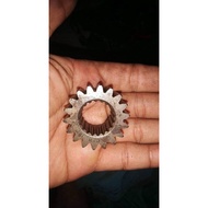 Honda win 18T primary gear