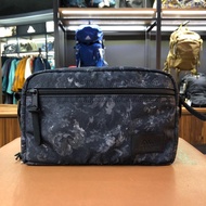 【現貨】✅消費券 GREGORY PADDED SHOULDER POUCH M 黑花 BLACK TAPESTRY 斜孭袋【現貨24小時內寄出】