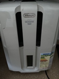 抽濕機 DeLonghi Compact Dehumidifier Auto Restart