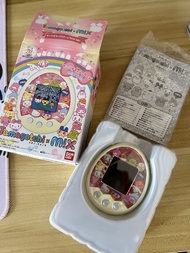 tamagotchi meets sanrio黃色版本