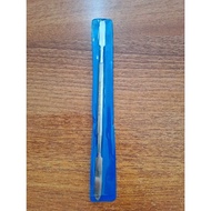 Dental material trowel, dental material trowel