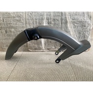 Cub 82-84-Dd front fender is blue and repainted in silver color