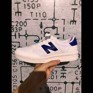 New balance NB WRT300CE 女段US8.5 藍、白經典款復古鞋 台灣公司貨