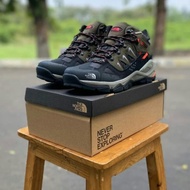 sepatu  gunung tnf sepatu waterproof vibram original vietnam BNWB
