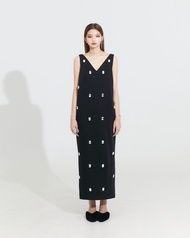 [ Pre-oder 10 วัน ] PLOY-TAI Diamonds Maxi Dress