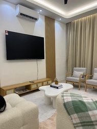 Pangsapuri 1079 m² dengan 3 bilik tidur dan 4 bilik mandi peribadi di [location not yet specified] (