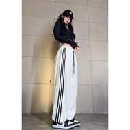 【限时特价】美式高街白色黑三杠长裤女街头嘻哈爵士舞街舞宽松显瘦跳舞运动潮American High Street White Black Three Bar Pants Female Street H