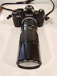 Canon 經典單反AE1 + Canon 原廠變焦長鏡頭（100~200mm)