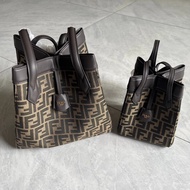Fendi Tote Bag Fendi FF Presbyopic Tote Bag Zucca Presbyopic Cloth Brown Folding Mother Bag Ladies F