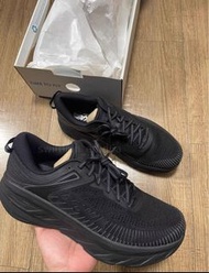 👟全新HOKA ONE ONE Bondi 7 黑色男女同款跑步鞋