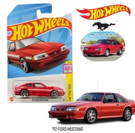 Hot Wheels : 92 FORD MUSTANG โมเดลรถเหล็ก ของเล่น ของสะสม ลิขสิทธิ์แท้ (ในร้านมีให้เลือกมากกว่า500แบบ) Hotwheels ฮอตวิว โมเดลรถ ของแท้ EP7E2