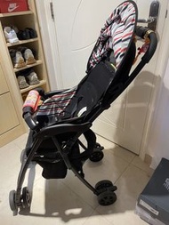 Aprica 輕便嬰兒手推車 嬰兒車