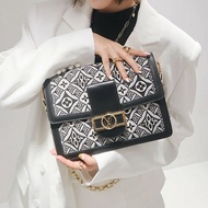 LV路易威登 黑丹寧 達芙妮中號1854黑色郵差包肩背包