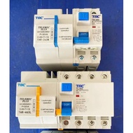 TBC 63A 2P 100mA auto recloser 63A 4P 300mA auto recloser 63A auto reset RCCB