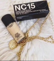 Mac studio fix Fluid粉底液 30ml #NC15:象牙白