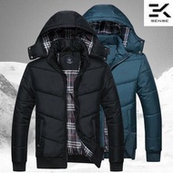 Large Size Men Thick Warm Winter Coat with Removable Hood (CY888)