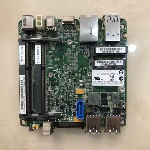i5‑4250U 1.3GHz / 2.6GHz QS77 Express 15W DDR3L‑1333/1600 16GB NUC D54250WYB D54250WYB