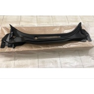 Cowl top grill satay assy Honda HRV 2015 2016 2017 2018 2019 2020 original