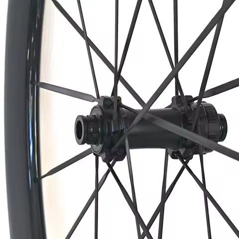 UltraLight Carbon Spoke Road Bike Wheelset 700C 28mm 32mm Tubeless Disc Hook Hookless Bicycle Wheel 