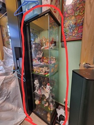 IKEA 宜家傢俬 玻璃展示櫃～超新凈無花 **免費送隔離黑色文件櫃**