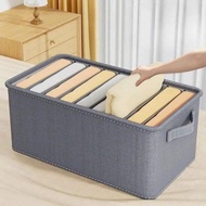 9-compartment storage box