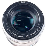 Panasonic LUMIX G 42.5mm F1.7 ASPH. POWER OIS 銀 用於單鏡頭相機