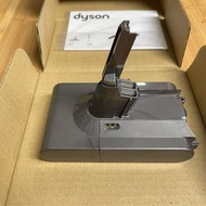 [全新] 原裝Dyson V8 電池 Battery  未用 有序號  縲絲