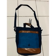 Bean pole Sling bag
