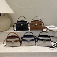 Niche Design Casual Fashion Trend Bag Spring Ladies Small Square Bag 0 Unique One-Shoulder Messenger