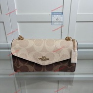 COACH蔻馳 Klare風琴包