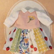 Holala、莉卡、小布尺寸手工日本布拼接娃洋裝(粉紅色黃果實款)