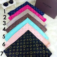 LV 經典款真絲羊毛圍巾