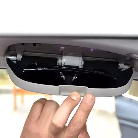 Car Styling Sunglass Case For BMW 1/3/5/7 Series X3/X4/X5/X6 F20/F21/F30/F31/F34/F07/F10/F11/F18/F01