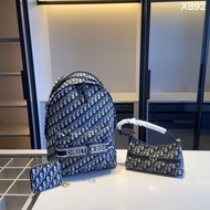 
[New Series Combination X892]
Dior Backpack+Dior Underarm Bag+Dior Wallet
[Size] Backpack: 28 * 44 