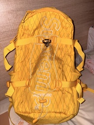 Supreme backpack Fw18 yellow