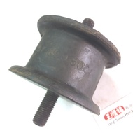 Mercedes truck 911B 1413 Engine Mounting Rear Right Germany 337 890 5001 (3378905001) lorry Benz