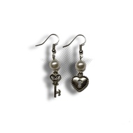 Minty.Cuts Earrings Punk Gothic Accessories