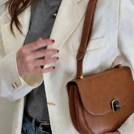 GUCCI棕色金扣中古肩背斜背竹節包24*20*7 98新配件塵袋