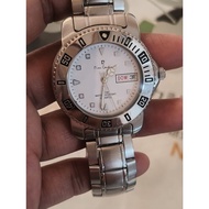 Pierre Cardin Paris White Dial with day date Water-resistant 20bar Mens Watch