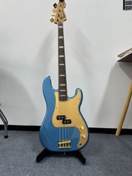 Squier 40th Anniversary  P Bass