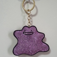 Nintendo // Pokémon Pokemon Ditto Keychain With Glitter Beads Size 7 cm.